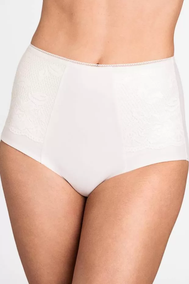 Hot Lovely Lace panty - A good and stable fit that is perfect for everyday wear - Slips